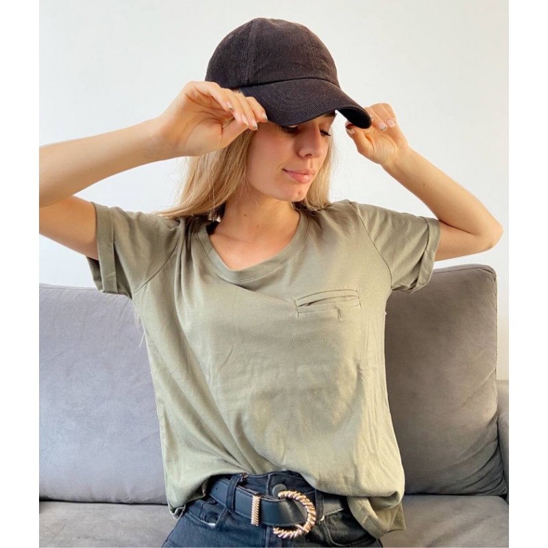 Remera con Bolsillo Verde