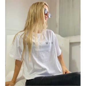 Remera prettty wild